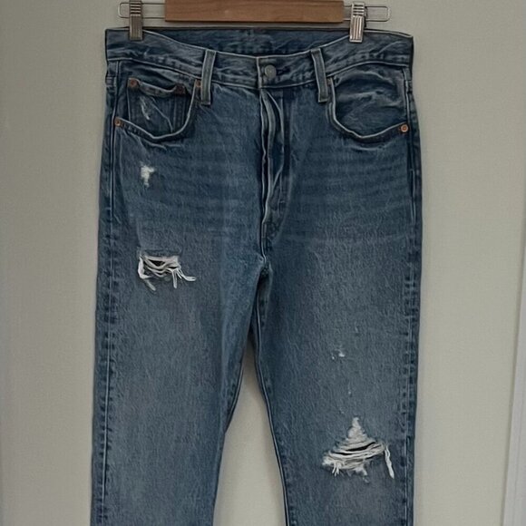 Levi's 501 Jeans Skinny Button Fly 30x29 Women’s High Rise Distressed - Picture 1 of 11